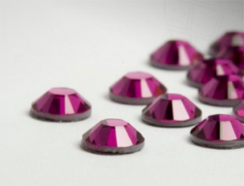 Swarovsky    Swarosky    Swarovski ( FUCHSIA )